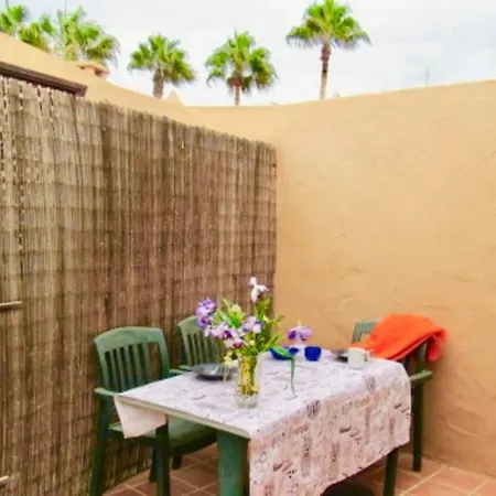 Cherry Muffin - Oasis Dunas * Corralejo